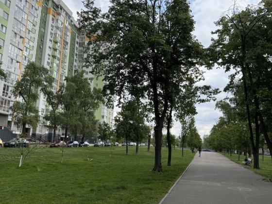 Без %.Продам велику 2кімн. квартиру. ЖК Академ парк, бул. Вернадського Киев