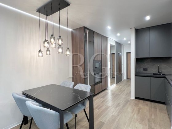 ПРОДАЖ 3кімн 77м 11пов ЖК"Варшавський Плюс" Змієнка Виноградар Киев