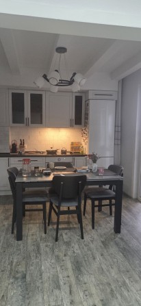 Продам квартиру 3 кімнати - фото 1