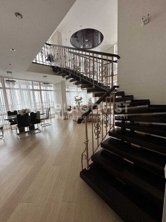 (209м2)Дворівнева квартира на Нивках Корчака Януша - фото 1