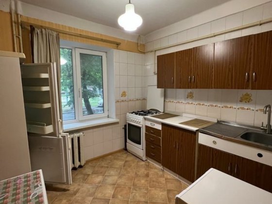 Продаж 2 к квартири м, Нивки 5 хвилин Київ