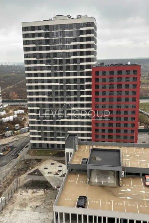 Продаж 1 кім. ЖК Варшавський 3, 43м2, ВІКНА У ДВІР, середній поверх - фото 1