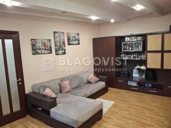 Продаж 2К квартири ст.м. Дорогожичи 5 хв. вул. Ольжича Київ