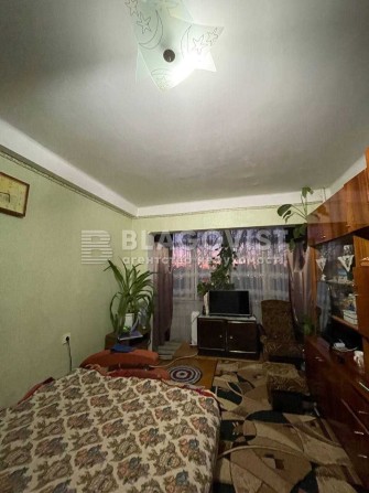 ст.м."Святошин" - 6 хв.пішки 3-кім квартира вул.Чистяківська 6/10 - фото 1