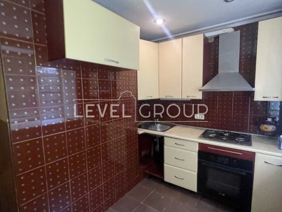 2К квартира біля метро Шулявська, вул. Дегтярівська, 58 Киев