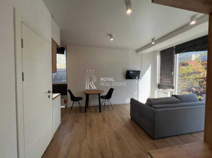 Продаж квартири студії вул. Карпатська 24 м² Інвестиція - фото 1