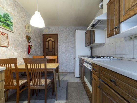 Продаж 3к квартири Київ, Верховинна 87 (метро Житомирська) Киев