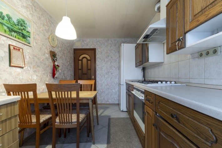 Продаж 3к квартири Київ, Верховинна 87 (метро Житомирська) - фото 1