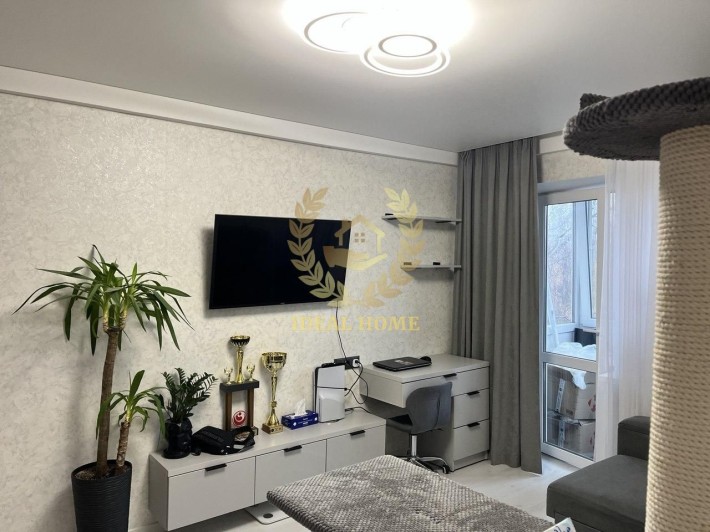 Продаж 1к квартири з євроремонтом Святошинський район, ТРЦ Квадрат - фото 1