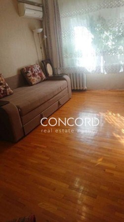 Продам двокімнатну квартиру, Петра Курінного (Рикова комісара) вул., 5 - фото 1