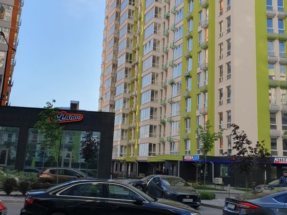 Від власника: 2-к квартира, площа загальна 60,2 м2 Київ