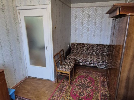 Продам 1-кімнатну квартиру за адресою: вулиця Ушинського, будинок 23 Київ