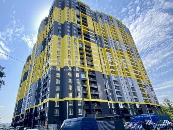 Продам 3 ком квартиру ЖК "Медовий" Кадетский Гай, 10,"Демеевская" Київ