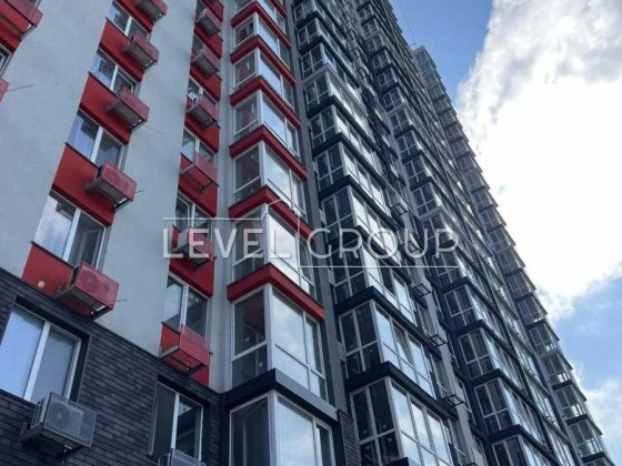 Продаж однокімнатної квартири в ЖК 4U Київ