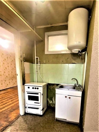 вул. Пост-Волинська, 2/103 Солом'янський р-н, 1-кім.(гостинка) - фото 1