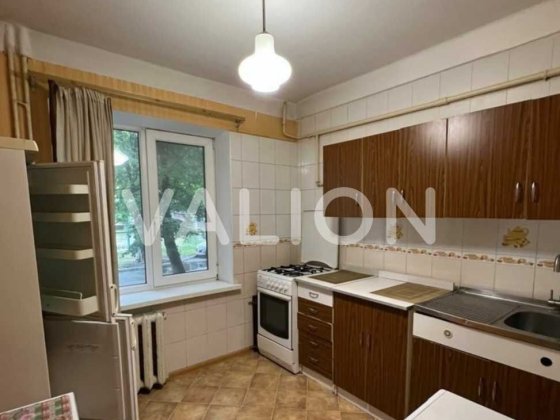 Продам 2кім.квартиру Святошинський Рене Декарта,6 єВідновлення Київ