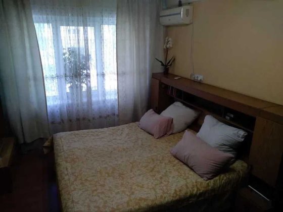 Продам 2к квартиру Святошинський П. Курінного 5 Київ