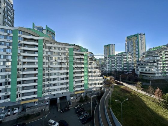 Продаж квартири ЖК Паркове Місто Київ