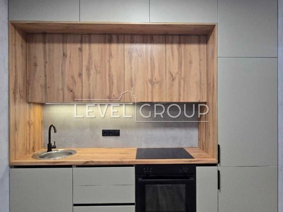 Продаж 1 кім ЖК Варшавський Плюс, 13 поверх,  вулиця Виговського Київ