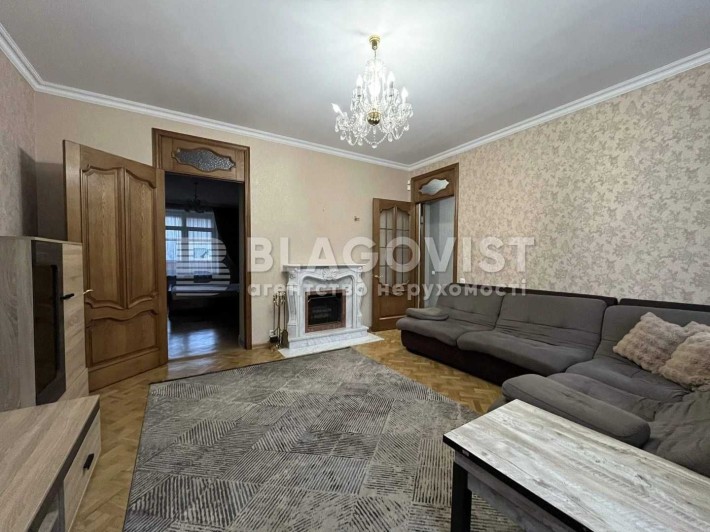 Продаж, шикарна сталінка 3-к квартира, 86м2,  район політех - фото 1