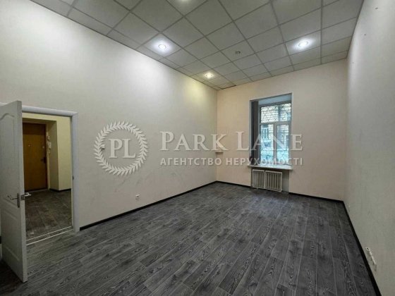 Продаж 1к квартири Хмельницького Золоті Ворота Киев