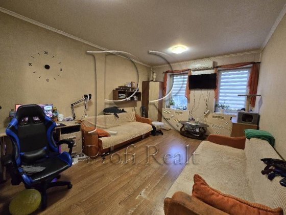 Продаж 1 кімн. квартири біля метро вулиця Патріарха Мстислава Скрипник Київ