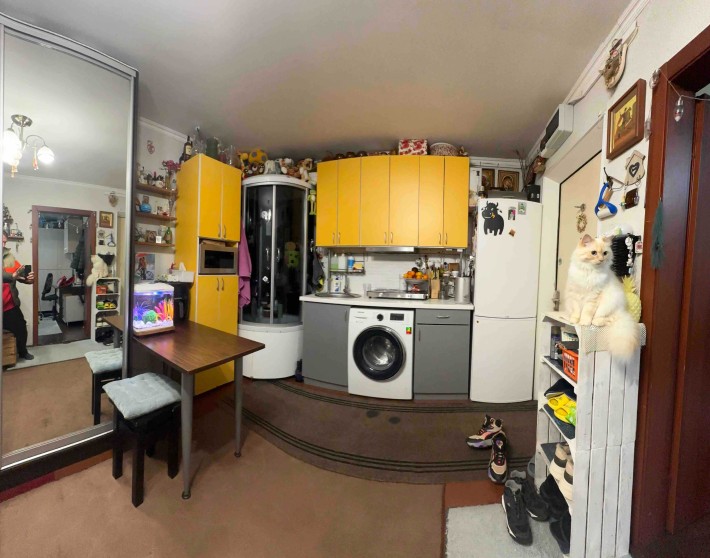 Дві кімнати вул. Берковецька 6, ТРЦ LAVINA м. Академмістечко - фото 1