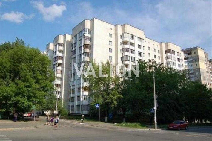 Продаж 3К квартири,  вул Василя Стуса 9, м. Житомирська. - фото 1