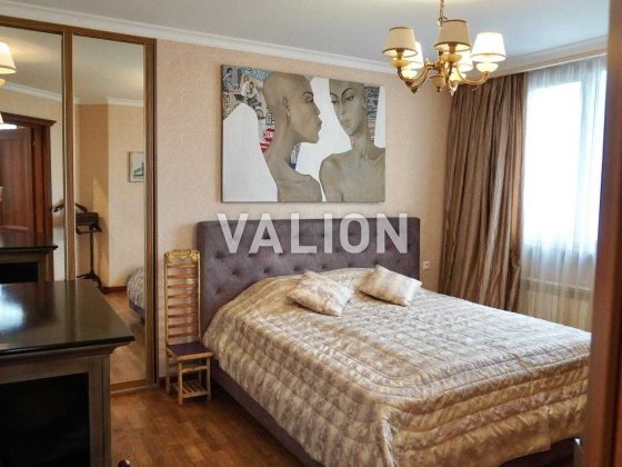 Продаж 2 кім квартири вул. Гетьмана 1-Б метро Шулявська 5 хв. Київ