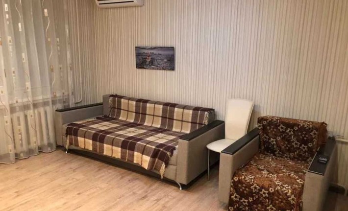 Затишна 1-кімнатна по вул. Сімʼї Ідзиковських - фото 1