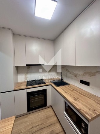 Центр Топ продаж 1к квартира 34м кв.,пр. Берестейський, 19, м.КПІ - фото 1