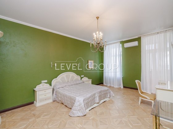 Продаж 4-х кім. Ярославів Вал 14Г, Золоті ворота, історичний центр Киев