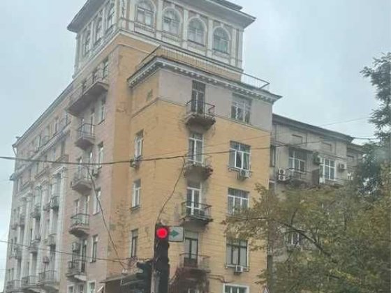 NEW! Істор.центр, Б.Хмельницького 68, Золоті Ворота,Театральна,ТОП Киев