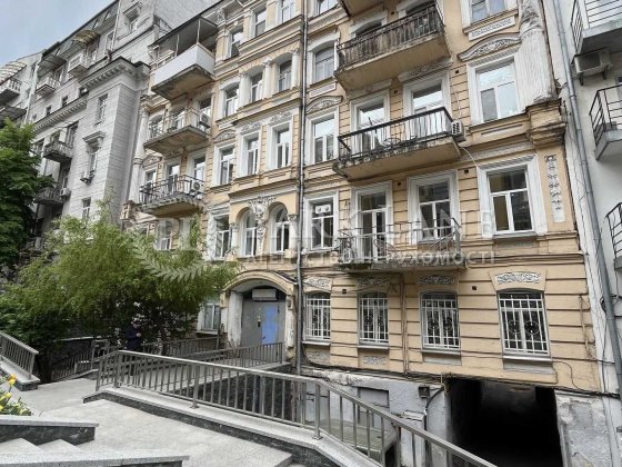 Продаж 3кім. вул.І.Франка 20. Золоті Ворота Киев