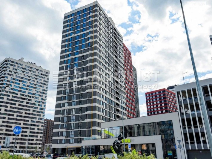 Варшавський-3 Подільський 10.1 3к квартира на Змієнка Всеволода 15/23 - фото 1