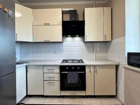 1- кімнатна квартира Івана Виговського Виноградар Київ