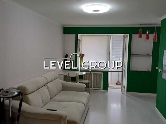 Продаж затишної 2-кімнатної квартири вул. Оленівська 34 А Київ