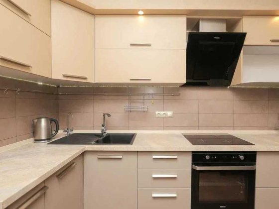 Продам 2кімнатну квартиру Наумовича 6 Житомирська Святошинський район Киев