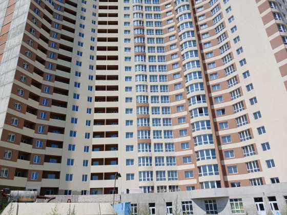 Продам 3 кімнатну квартиру 79 метрів з видом на приватний сектор Киев