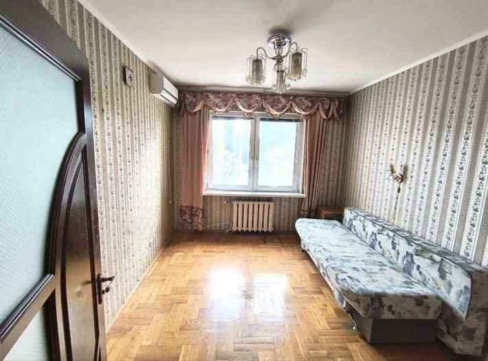 Продам 3-кімн. Машинобудівна вул. 21а, 103 м.кв - фото 1