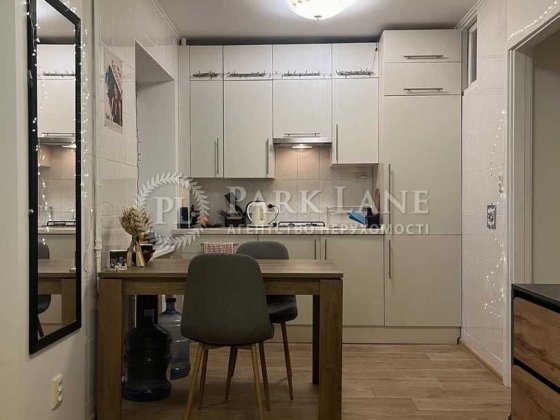 Продаж 1к квартири метро КПІ 500 м Тбіліський пров 10 Киев