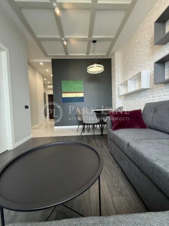 Продаж 1-к ЖК 38 Перлина вул Жилянська 68 - фото 1