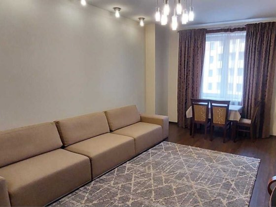 Продам 3 ком, Дмитриевская 75 с ремонтом м "Лукьяновская" 10 минут Киев