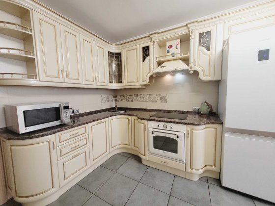 Продаж 2-х кімн.квартира 84 м.,пр.Лобановського,4б ЖК Олександрівський Киев