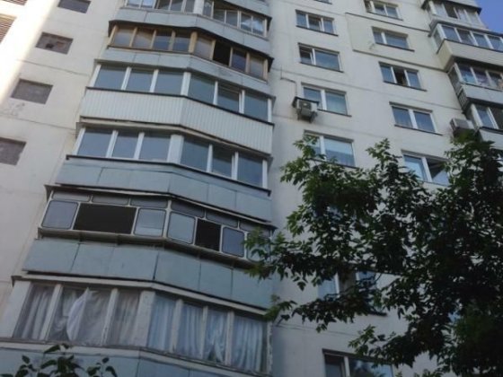 Вулиця Соломʼянська 41, Протасів Яр. Метро Олімпійська Київ