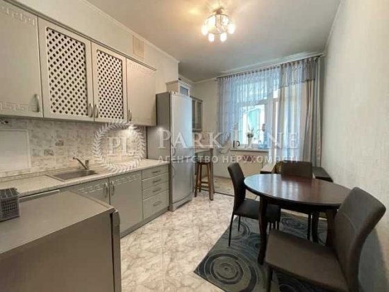 ТОП Вокзальная Продам 1к квартиру евроремонт Мокра Кудряшова Пори року Киев