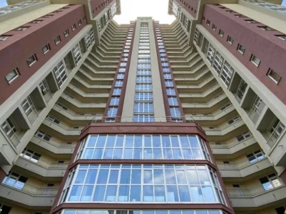 Терміново Продаж чотирьохкімнатної квартири в ЖК Adamant Киев