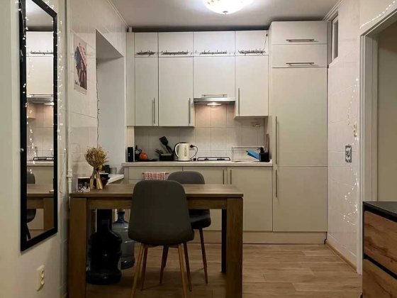 Продаж 1к квартири Тбіліський пров. 10 35кв.м КПІ метро Шевченківський Київ