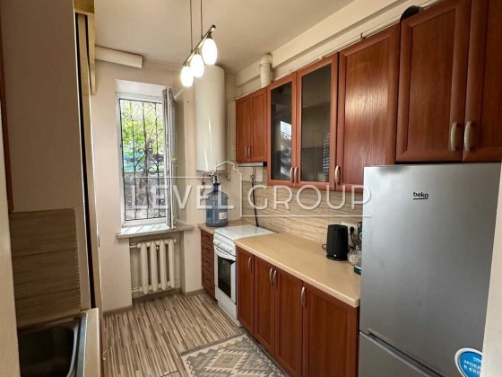 Затишна 1к квартира в Шевченківському р-ні, пров. Делегатський 3/5. Київ