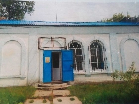 Продам  магазин,  можна  під  житло - по *ціні пів гаража*,  терміново Бердичів